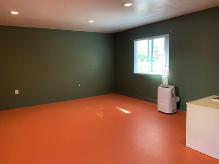 Aug 29 - Jo's new space. Love the colors!